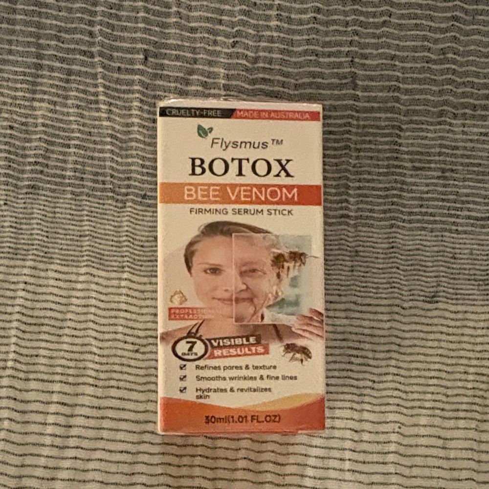 Bee Venom Firming Serum Stick - White and Orange
